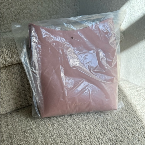 Samara Medium Shoulder Bag - Picture 5 of 7